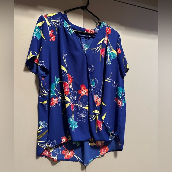 ❤️APT.9 - Floral Short Sleeve Blouse (Size XL) - Picture 2 of 8